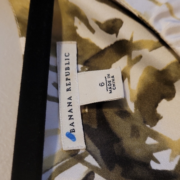 Banana Republic Flora dress - Picture 2 of 4